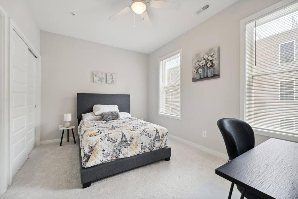 Spacious 3Bedroom Duplex With Rooftop Deck! Washington Eksteriør bilde