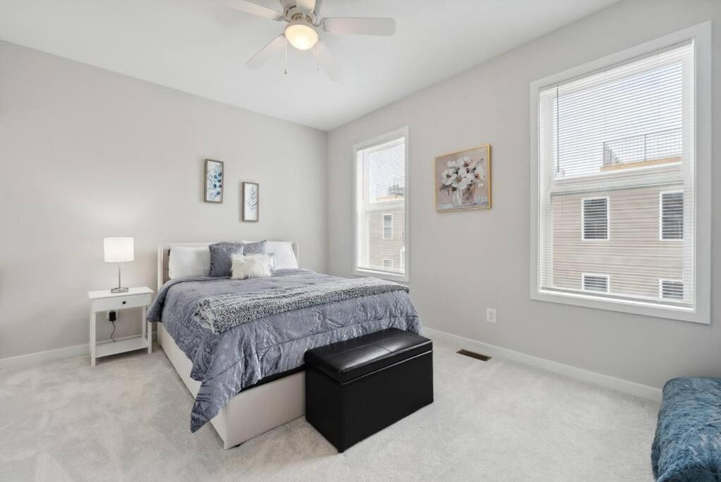 Spacious 3Bedroom Duplex With Rooftop Deck! Washington Eksteriør bilde